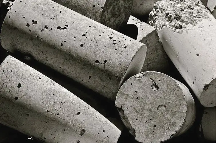 نمونه هسته‌های بتنی تقویت‌شده